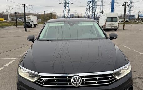 Volkswagen Passat B8 рестайлинг, 2018 год, 2 350 000 рублей, 9 фотография