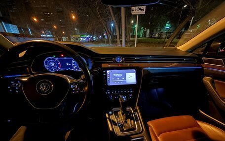 Volkswagen Passat B8 рестайлинг, 2018 год, 2 350 000 рублей, 25 фотография