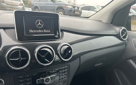 Mercedes-Benz B-Класс, 2013 год, 850 000 рублей, 2 фотография