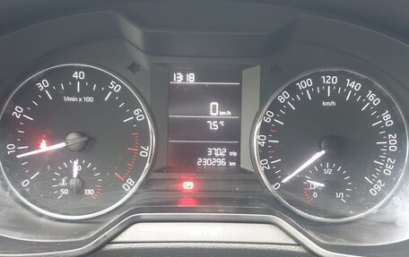 Skoda Octavia, 2015 год, 1 350 000 рублей, 8 фотография