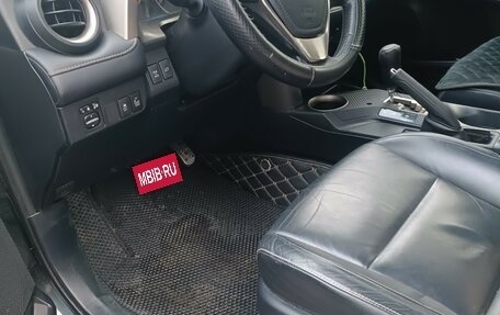 Toyota RAV4, 2013 год, 1 620 000 рублей, 10 фотография