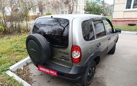 Chevrolet Niva I рестайлинг, 2013 год, 400 000 рублей, 3 фотография