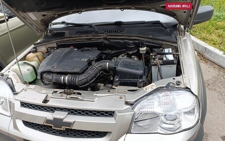 Chevrolet Niva I рестайлинг, 2013 год, 400 000 рублей, 15 фотография