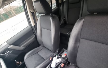 Land Rover Freelander II рестайлинг 2, 2010 год, 1 450 000 рублей, 11 фотография