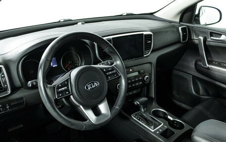 KIA Sportage IV рестайлинг, 2021 год, 2 629 898 рублей, 11 фотография