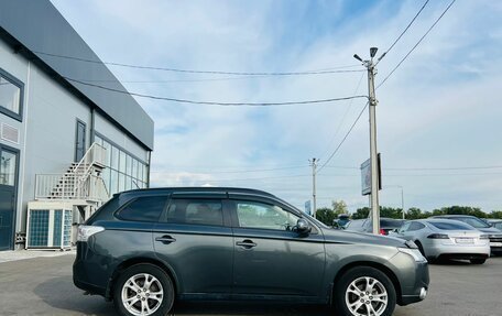 Mitsubishi Outlander III рестайлинг 3, 2013 год, 1 529 000 рублей, 7 фотография