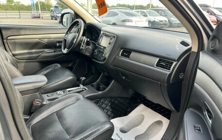 Mitsubishi Outlander III рестайлинг 3, 2013 год, 1 529 000 рублей, 12 фотография