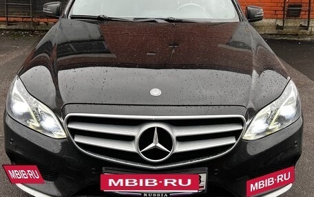 Mercedes-Benz E-Класс, 2013 год, 2 100 000 рублей, 3 фотография