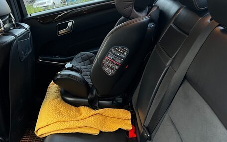 Mercedes-Benz E-Класс, 2013 год, 2 100 000 рублей, 31 фотография