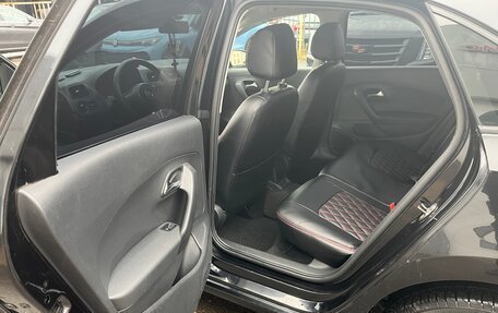 Volkswagen Polo VI (EU Market), 2015 год, 750 000 рублей, 7 фотография