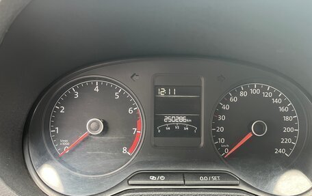 Volkswagen Polo VI (EU Market), 2015 год, 750 000 рублей, 12 фотография