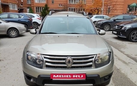 Renault Duster I рестайлинг, 2014 год, 945 000 рублей, 2 фотография