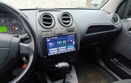 Ford Fiesta, 2006 год, 550 000 рублей, 19 фотография