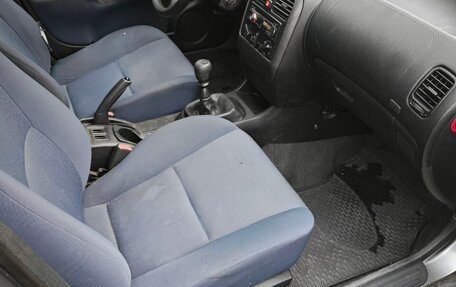 Mitsubishi Carisma I, 2003 год, 160 000 рублей, 6 фотография