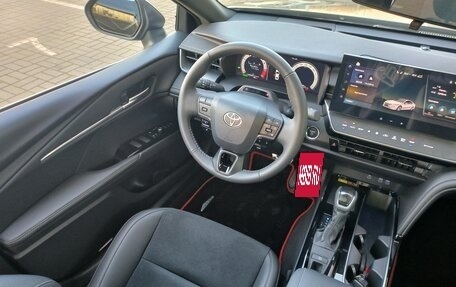 Toyota Camry, 2025 год, 4 650 000 рублей, 14 фотография