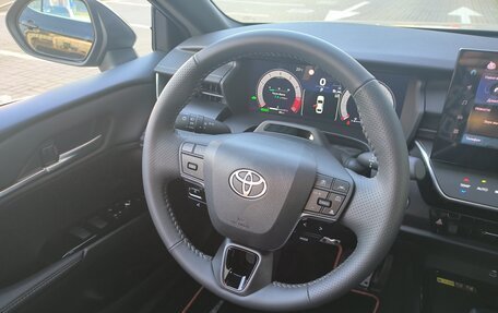 Toyota Camry, 2025 год, 4 650 000 рублей, 17 фотография