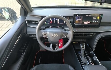 Toyota Camry, 2025 год, 4 650 000 рублей, 15 фотография