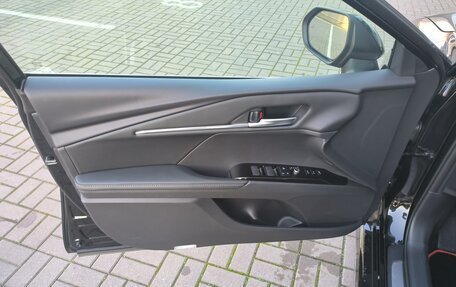 Toyota Camry, 2025 год, 4 650 000 рублей, 29 фотография