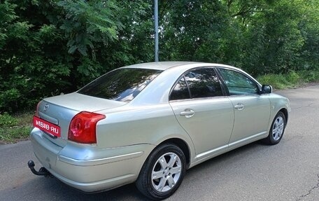 Toyota Avensis III рестайлинг, 2005 год, 650 000 рублей, 8 фотография