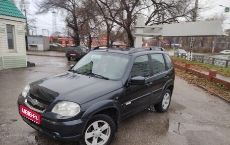 Chevrolet Niva I рестайлинг, 2013 год, 550 000 рублей, 1 фотография