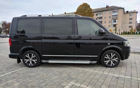 Volkswagen Caravelle T5, 2014 год, 2 060 000 рублей, 4 фотография