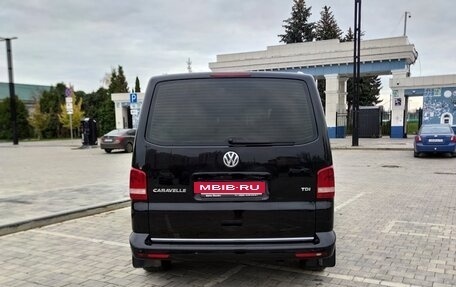 Volkswagen Caravelle T5, 2014 год, 2 060 000 рублей, 5 фотография