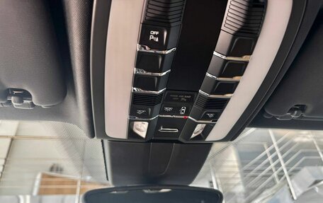 Porsche Cayenne III, 2015 год, 4 199 900 рублей, 11 фотография