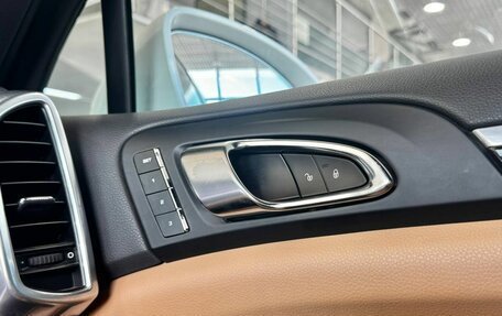 Porsche Cayenne III, 2015 год, 4 199 900 рублей, 15 фотография