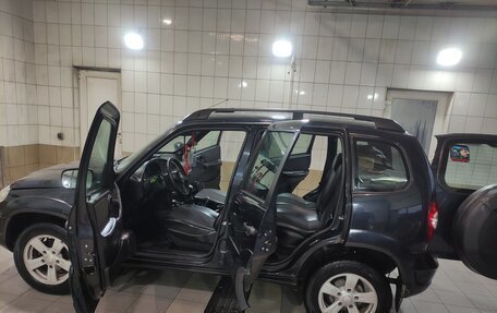 Chevrolet Niva I рестайлинг, 2013 год, 550 000 рублей, 14 фотография