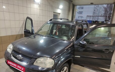 Chevrolet Niva I рестайлинг, 2013 год, 550 000 рублей, 13 фотография