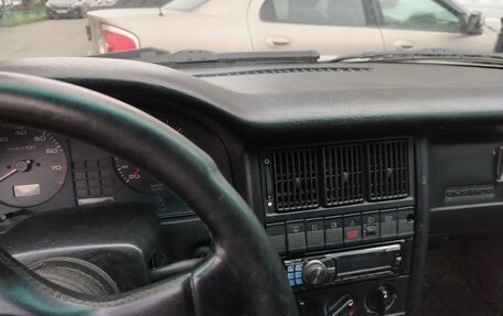 Audi 80, 1992 год, 300 000 рублей, 3 фотография