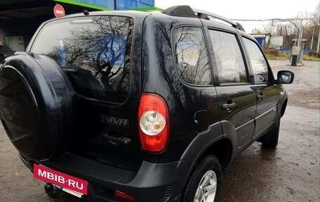 Chevrolet Niva I рестайлинг, 2012 год, 600 000 рублей, 4 фотография