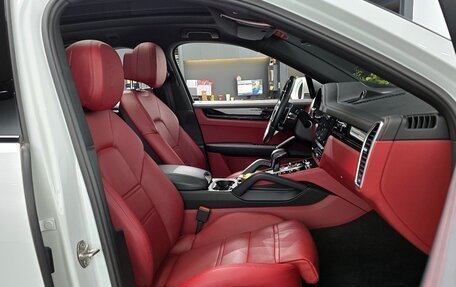 Porsche Cayenne III, 2022 год, 7 696 000 рублей, 11 фотография