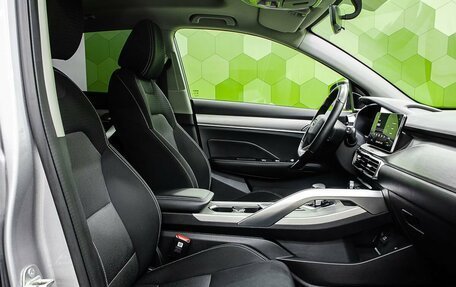 Geely Coolray I, 2022 год, 1 800 000 рублей, 11 фотография