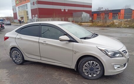 Hyundai Solaris II рестайлинг, 2015 год, 790 000 рублей, 4 фотография