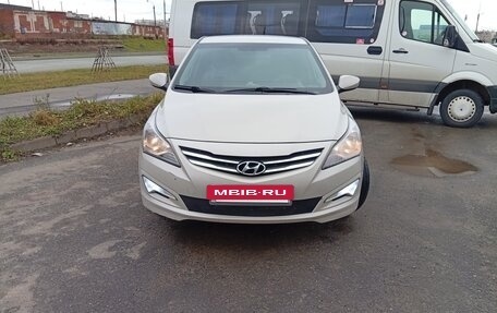 Hyundai Solaris II рестайлинг, 2015 год, 790 000 рублей, 5 фотография