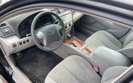 Toyota Camry, 2006 год, 1 050 000 рублей, 2 фотография