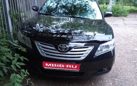 Toyota Camry, 2006 год, 1 050 000 рублей, 10 фотография