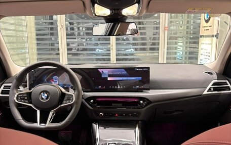 BMW 3 серия, 2025 год, 5 750 000 рублей, 10 фотография