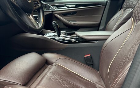 BMW 5 серия, 2022 год, 5 950 000 рублей, 15 фотография