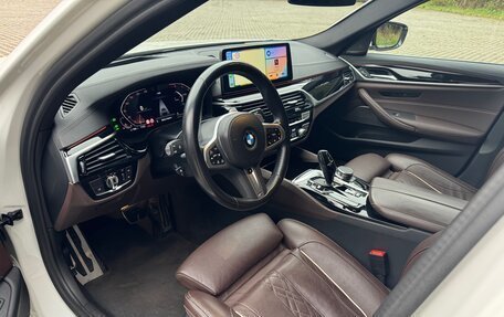 BMW 5 серия, 2022 год, 5 950 000 рублей, 14 фотография