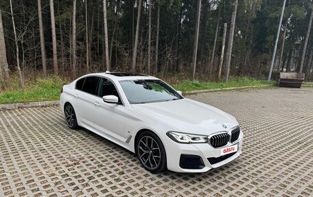 BMW 5 серия, 2022 год, 5 950 000 рублей, 11 фотография