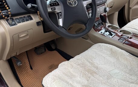 Toyota Highlander III, 2012 год, 2 250 000 рублей, 11 фотография