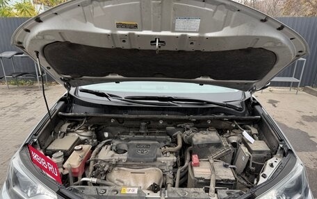 Toyota RAV4, 2017 год, 2 650 000 рублей, 14 фотография