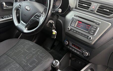 KIA Rio III рестайлинг, 2017 год, 1 000 000 рублей, 6 фотография