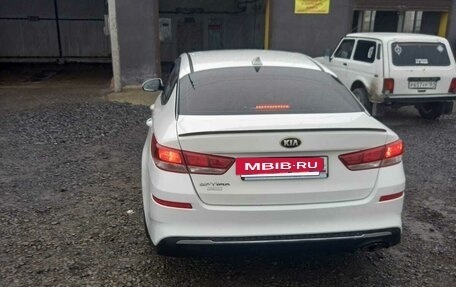 KIA Optima IV, 2019 год, 1 800 000 рублей, 2 фотография