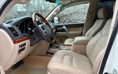 Toyota Land Cruiser 200, 2012 год, 3 350 000 рублей, 6 фотография