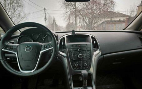 Opel Astra J, 2011 год, 760 000 рублей, 8 фотография