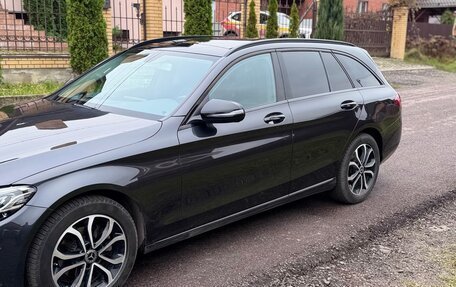 Mercedes-Benz C-Класс, 2020 год, 2 700 000 рублей, 4 фотография