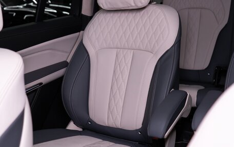 BMW X7, 2023 год, 18 000 000 рублей, 21 фотография